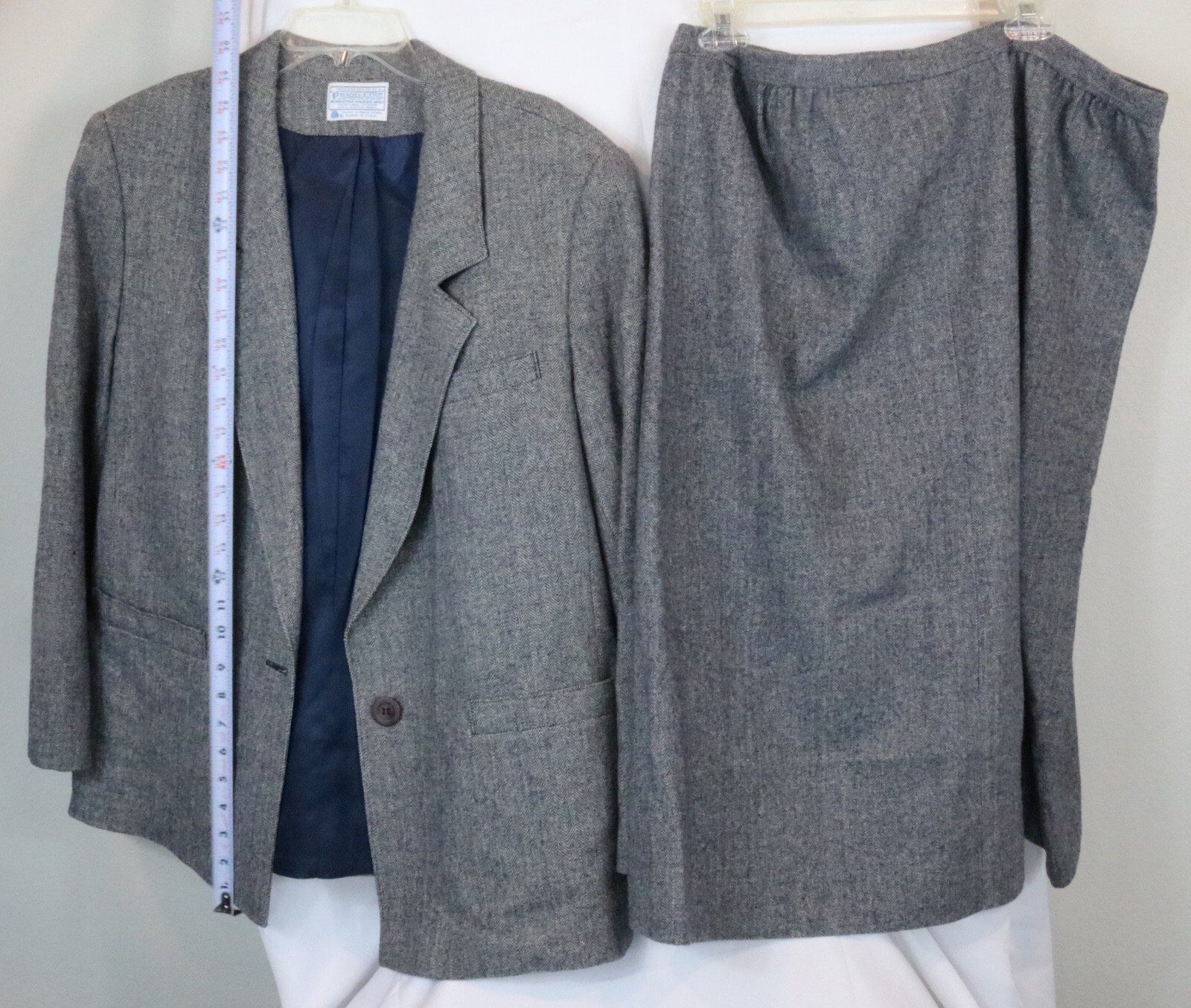 VTG Pendleton Women's Two-Piece Wool Skirt Suit, Gray Herringbone Made in USA - Image 2