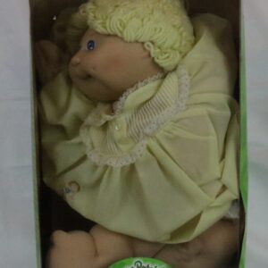 VTG 1999-2001 Cabbage Patch Kids Baby's First Hair Cut  Blonde  Hair Blue Eyes