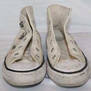 Converse  Chuck Taylor  High Top Sneakers Kids Sz 1 White Butterfly Embroidered