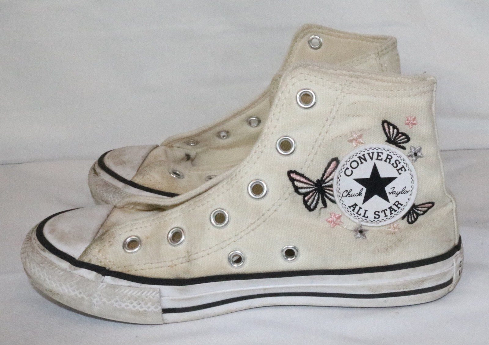 Converse Chuck Taylor High Top Sneakers Kids Sz 1 White Butterfly Embroidered - Image 5