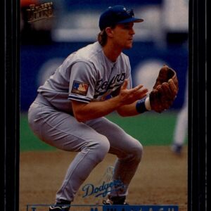1995 Fleer Ultra - Tim Wallach #401 Los Angeles Dodgers