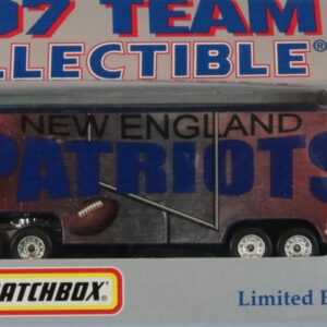 NIB - Vintage Matchbox NFL Team 1997 New England Patriots Semi Truck White Rose