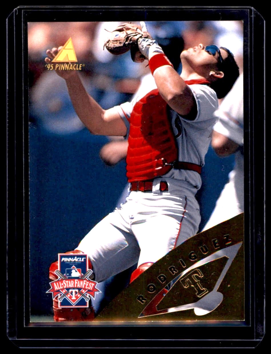 1995 Pinnacle - Ivan Rodriguez Numbered Card #10 of 30 Texas Rangers