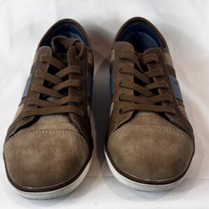 Kenneth Cole Boys Youth Low Sneakers Sz 4 Tan Brown Blue Stripe Dress Casual
